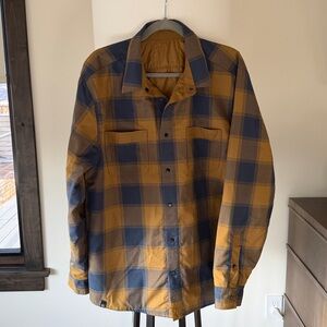 FLYLOW Plaid and quilted Reversible shirt jacket size Large  shacket